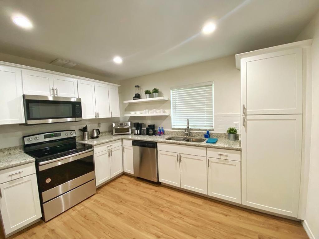 הוילה פורט אורנג' *New*Sunshine Gorgeous- 3Bd/2Ba -Private Backyard! מראה חיצוני תמונה